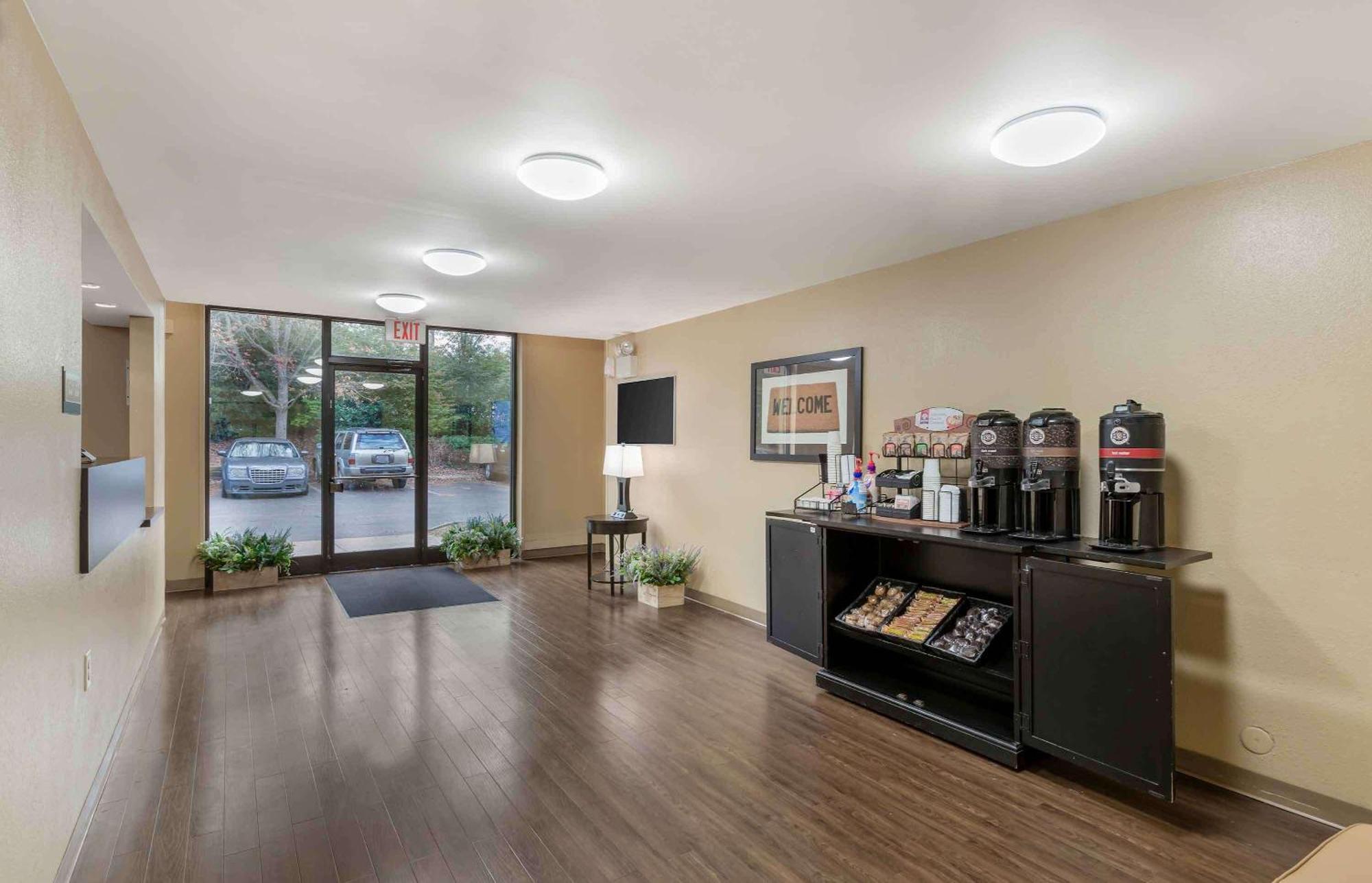 Extended Stay America Suites - Raleigh - North Raleigh - Wake Towne Dr Εξωτερικό φωτογραφία