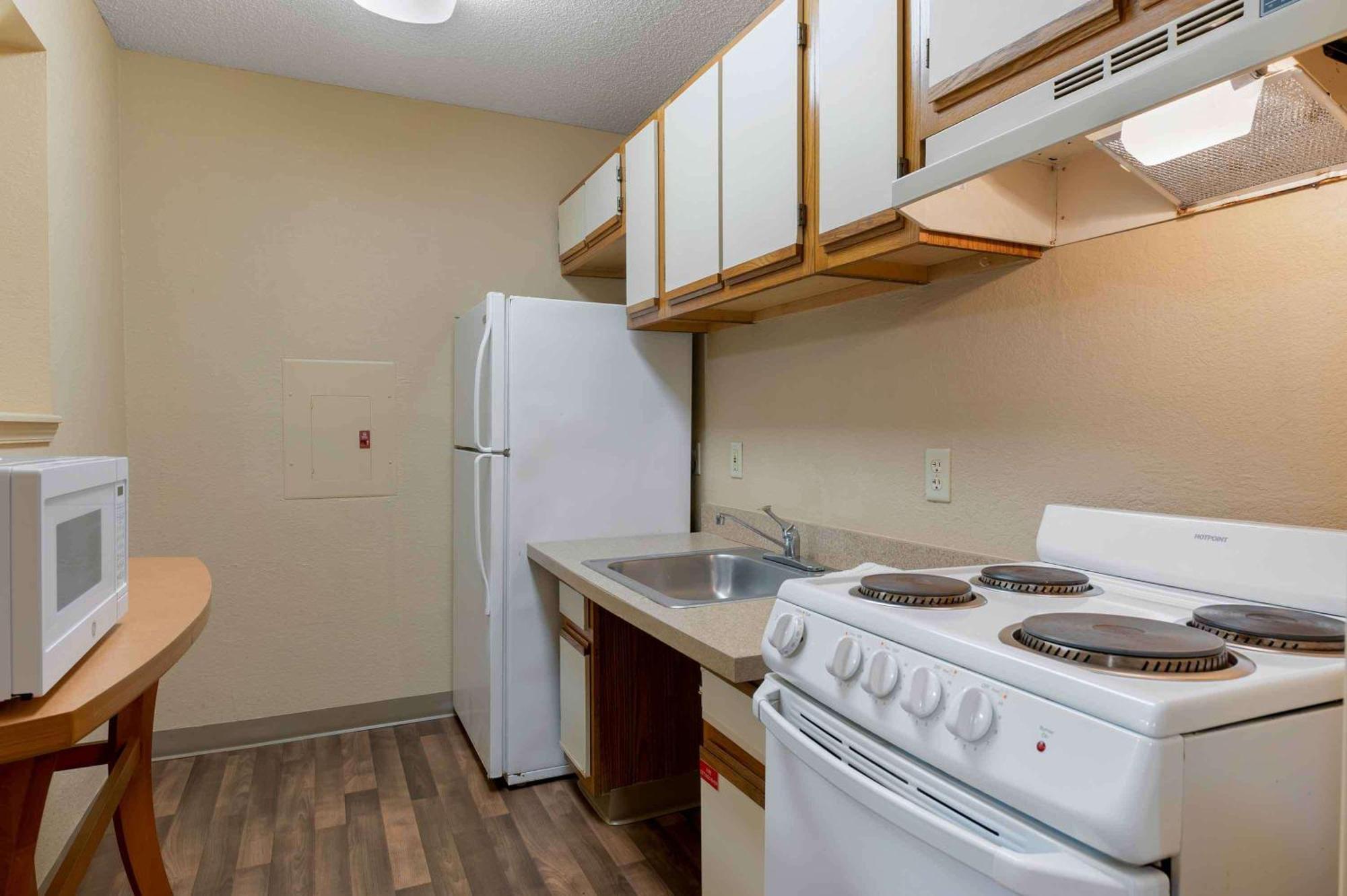 Extended Stay America Suites - Raleigh - North Raleigh - Wake Towne Dr Εξωτερικό φωτογραφία