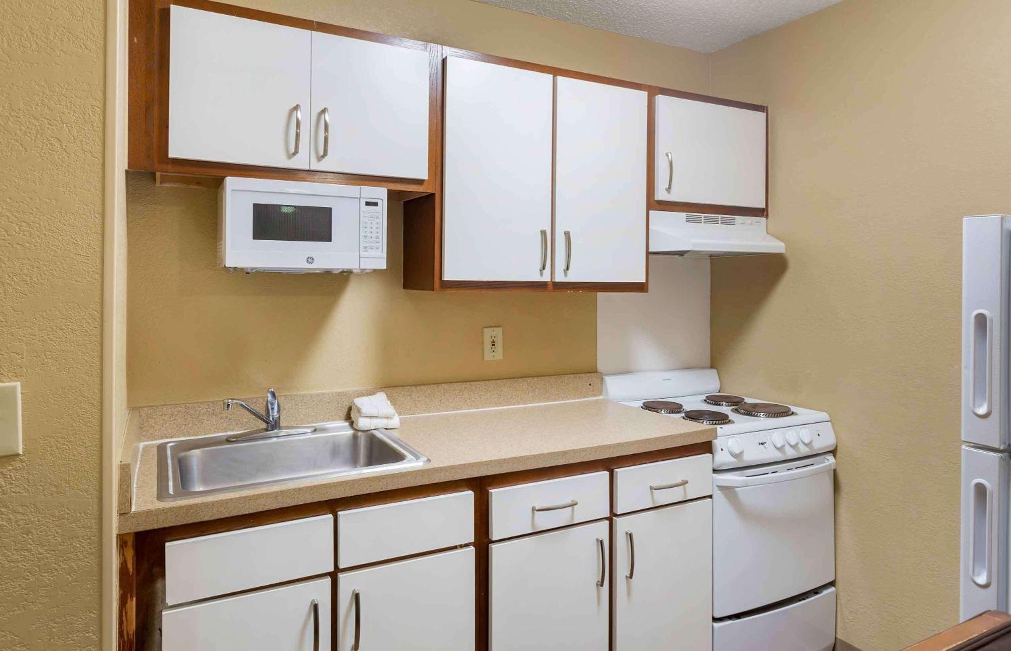 Extended Stay America Suites - Raleigh - North Raleigh - Wake Towne Dr Εξωτερικό φωτογραφία