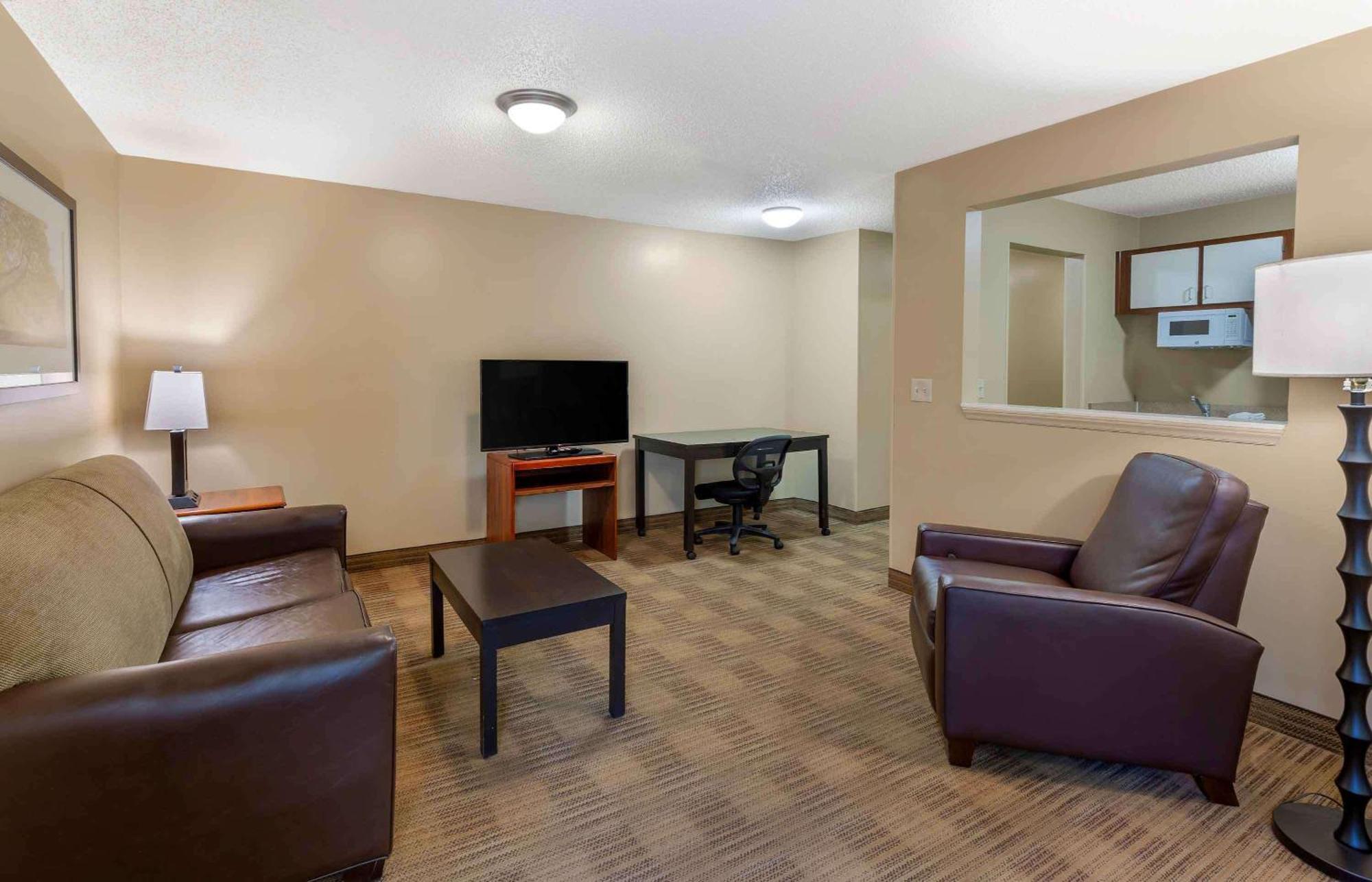 Extended Stay America Suites - Raleigh - North Raleigh - Wake Towne Dr Εξωτερικό φωτογραφία
