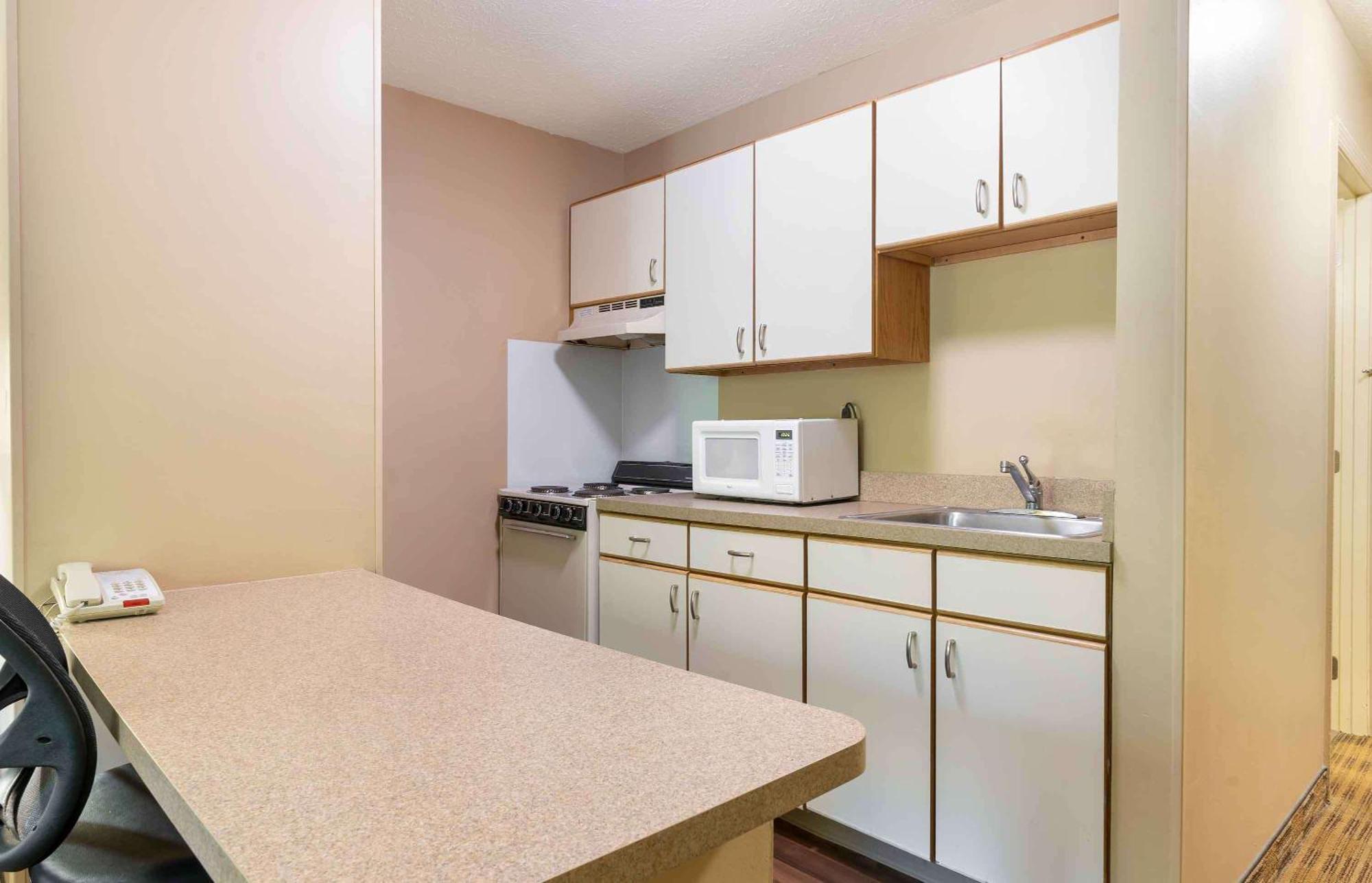 Extended Stay America Suites - Raleigh - North Raleigh - Wake Towne Dr Εξωτερικό φωτογραφία
